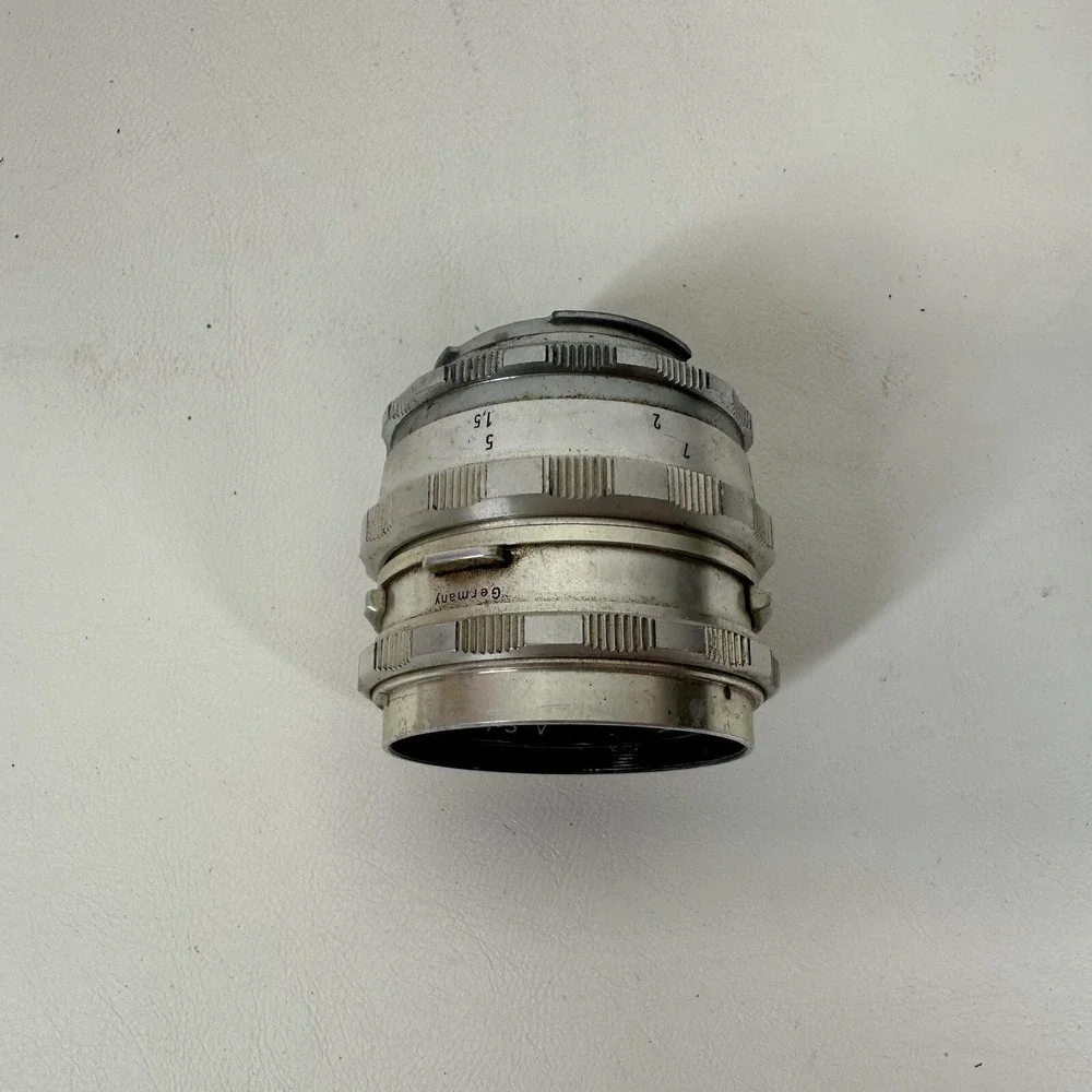 A. Schacht Munchen Travenar 85mm F2.8 Lens Exacta Mount With Case